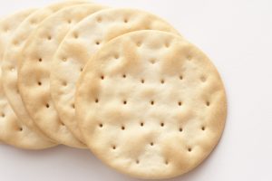 crackers for late night snacks